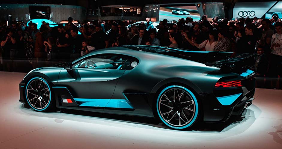 auto-show-resized.jpg